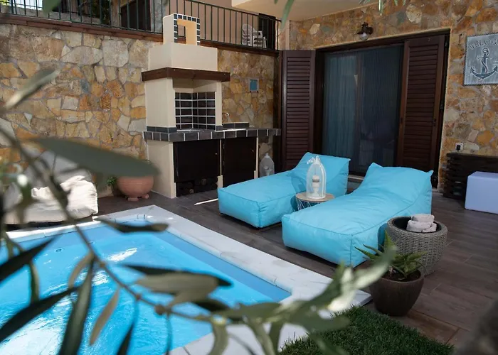 Casa de Férias Dandy - Melodic Waves - Private - Pool - Parking - Cellar Néa Ródha