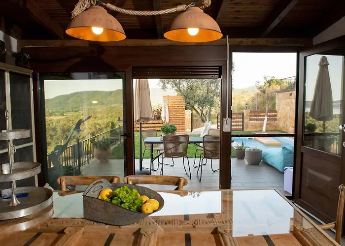 Dandy - Melodic Waves - Private - Pool - Parking - Cellar * Néa Ródha