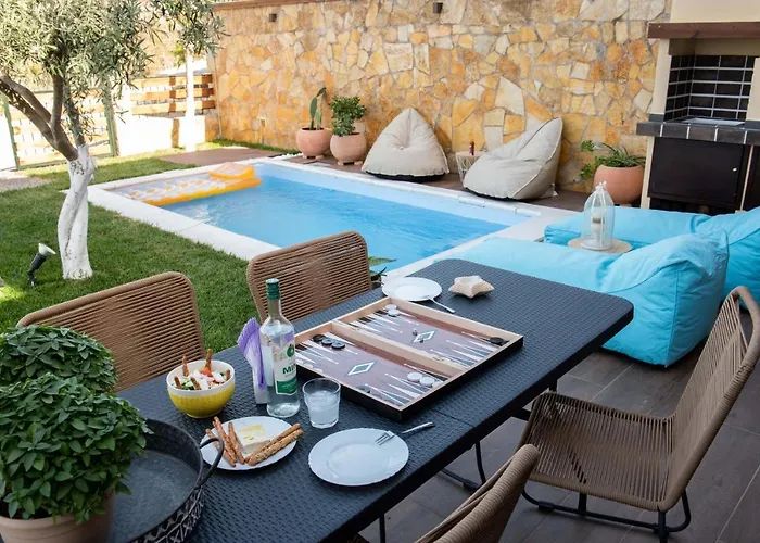 Dandy - Melodic Waves - Private - Pool - Parking - Cellar * Néa Ródha