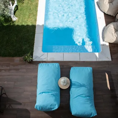 Dandy Villas Nea Roda - Melodic Waves - Private - Pool - Parking - Cellar Holiday home Nea Roda