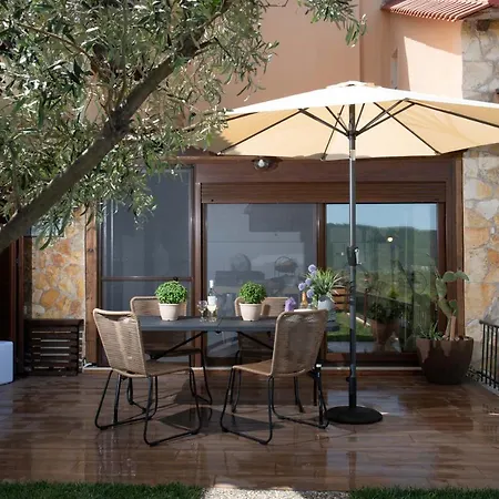Holiday home Dandy Villas Nea Roda - Melodic Waves - Private - Pool - Parking - Cellar *